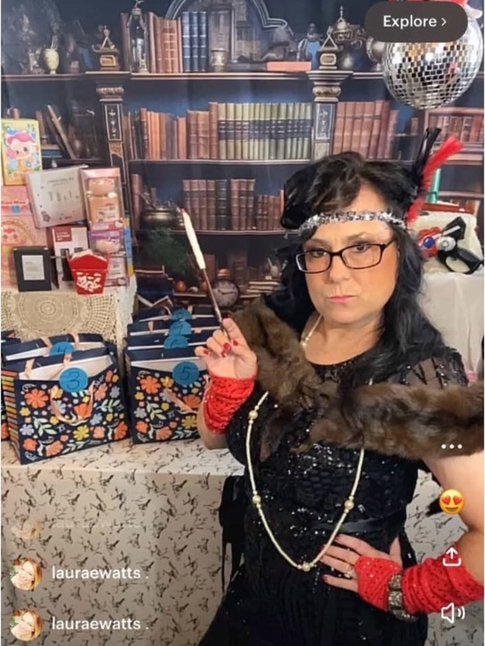 @heather1976p is Live! Come say hello!Please❤️this listing for live shows! - Picture 8 of 14
